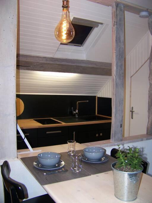 Rennes: Studio 4 Couchages, Proche Commerces, Bus. Екстериор снимка